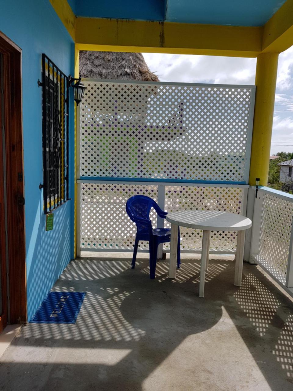 Trellis House Appartement Caye Caulker Buitenkant foto