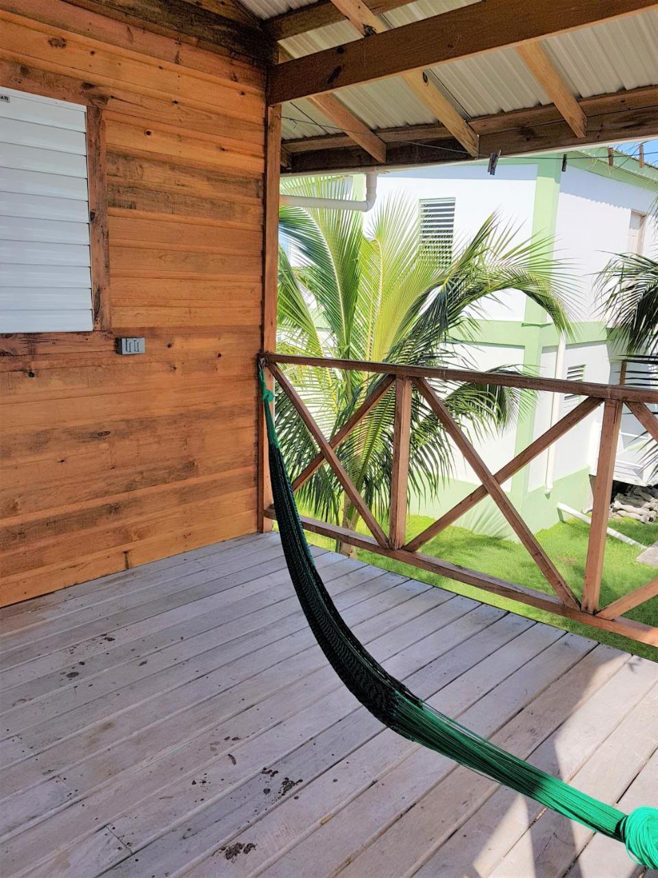 Trellis House Appartement Caye Caulker Buitenkant foto